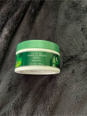 Bath & Body Works Vanilla Bean Noel Body Butter - Green